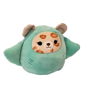 Squishmallow Lexie the Cheetah in Stingray Costume